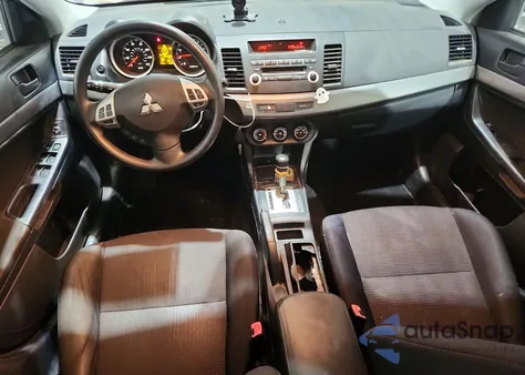 2010 Mitsubishi Lancer Es/Es Sport z USA, uszkodzony, nr VIN JA32U2FU4AU003253